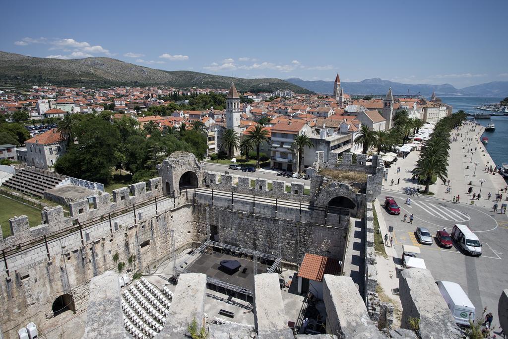 Apartment Fabijanko Oldtown Trogir Kültér fotó